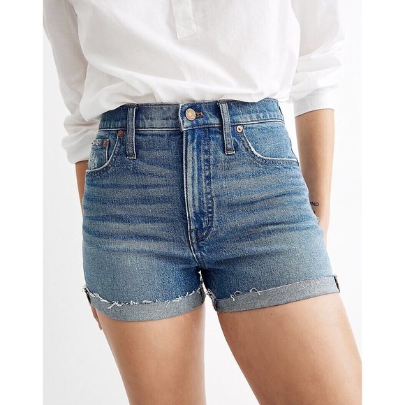 Madewell Pants - Madewell High-Rise Denim Shorts in Malden Wash Size 25 #AJ237